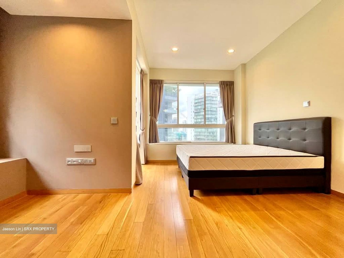 The Peak @ Cairnhill I (D9), Apartment #555880371